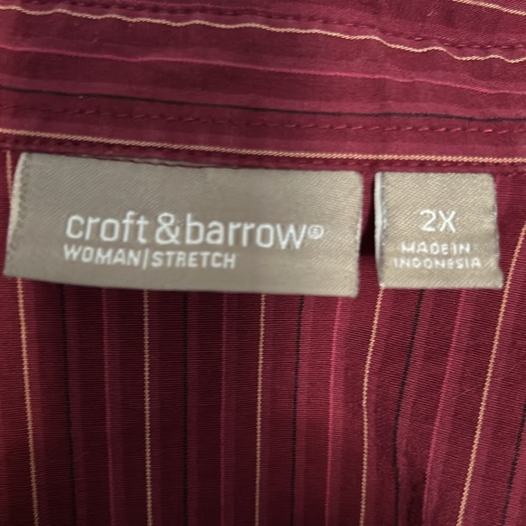 Croft & Barrow Woman Stretch 2X Cranberry Color Striped Blouse - Picture 2 of 11